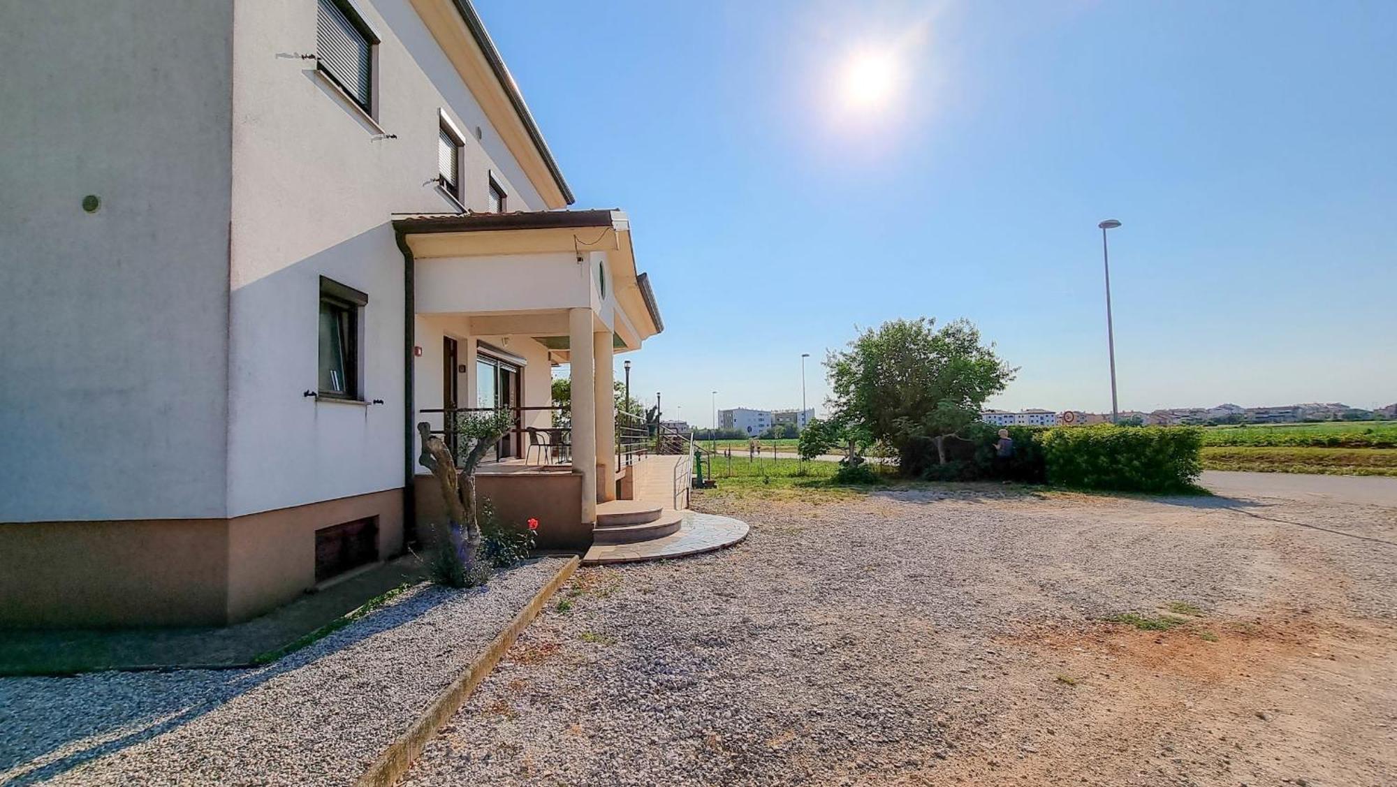 Ferienwohnung Dani Umag Exterior foto